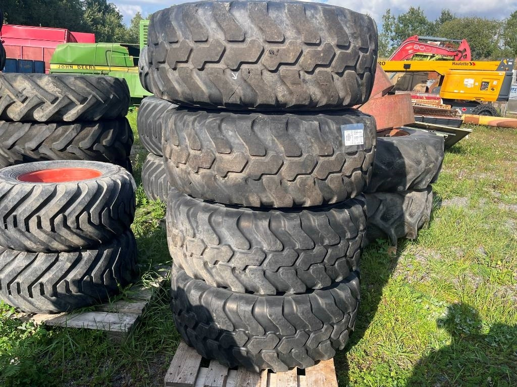Mitas 405 70 R20 till Volvo L30 L35  - Gomë për Makineri ndërtimi: foto 4 Mitas 405 70 R20 till Volvo L30 L35  - Gomë për Makineri ndërtimi: foto 4