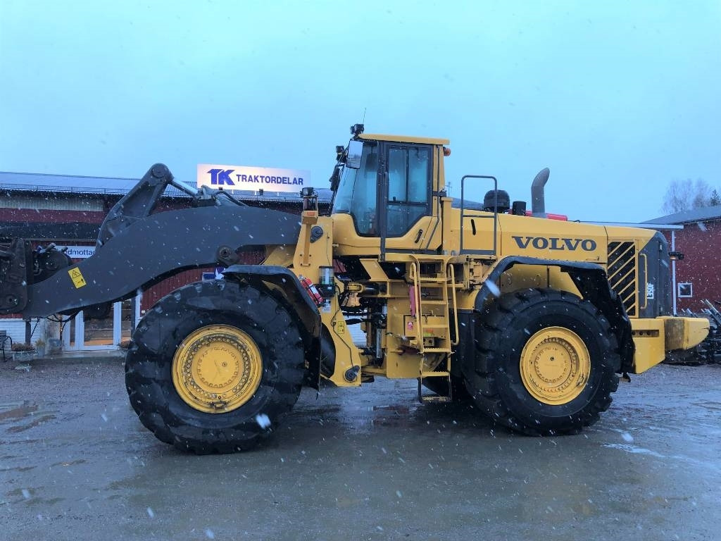 Volvo L 350 F Dismantled for parts - Fadrom me goma: foto 1 Volvo L 350 F Dismantled for parts - Fadrom me goma: foto 1