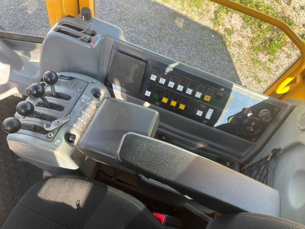 Fadrom me goma Volvo L 50 D: foto 15