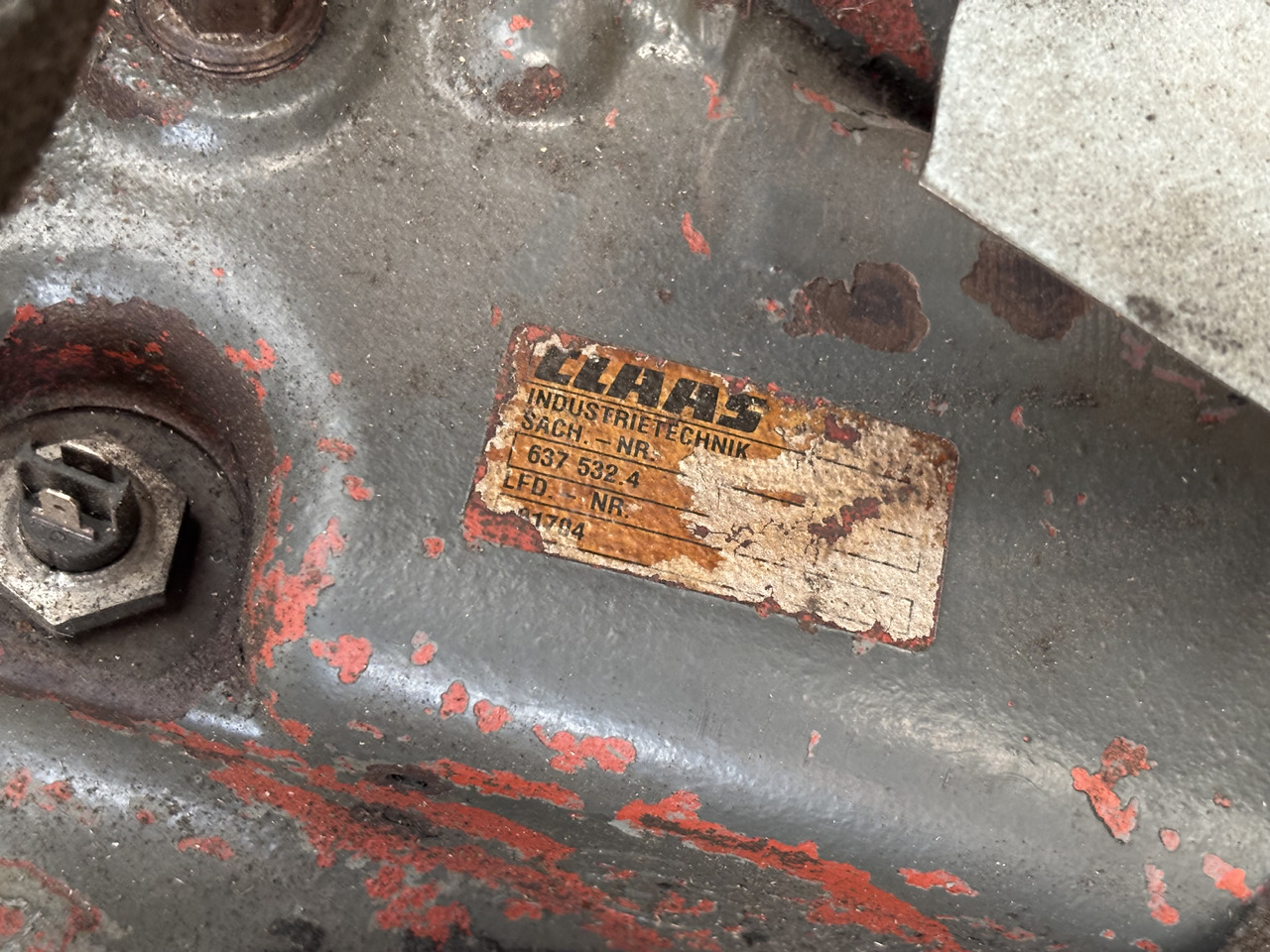 Claas 480 Hydrostat Kompletny 0006691330 0007454860 0006687410 - Transmisioni për Makineri bujqësore: foto 2 Claas 480 Hydrostat Kompletny 0006691330 0007454860 0006687410 - Transmisioni për Makineri bujqësore: foto 2