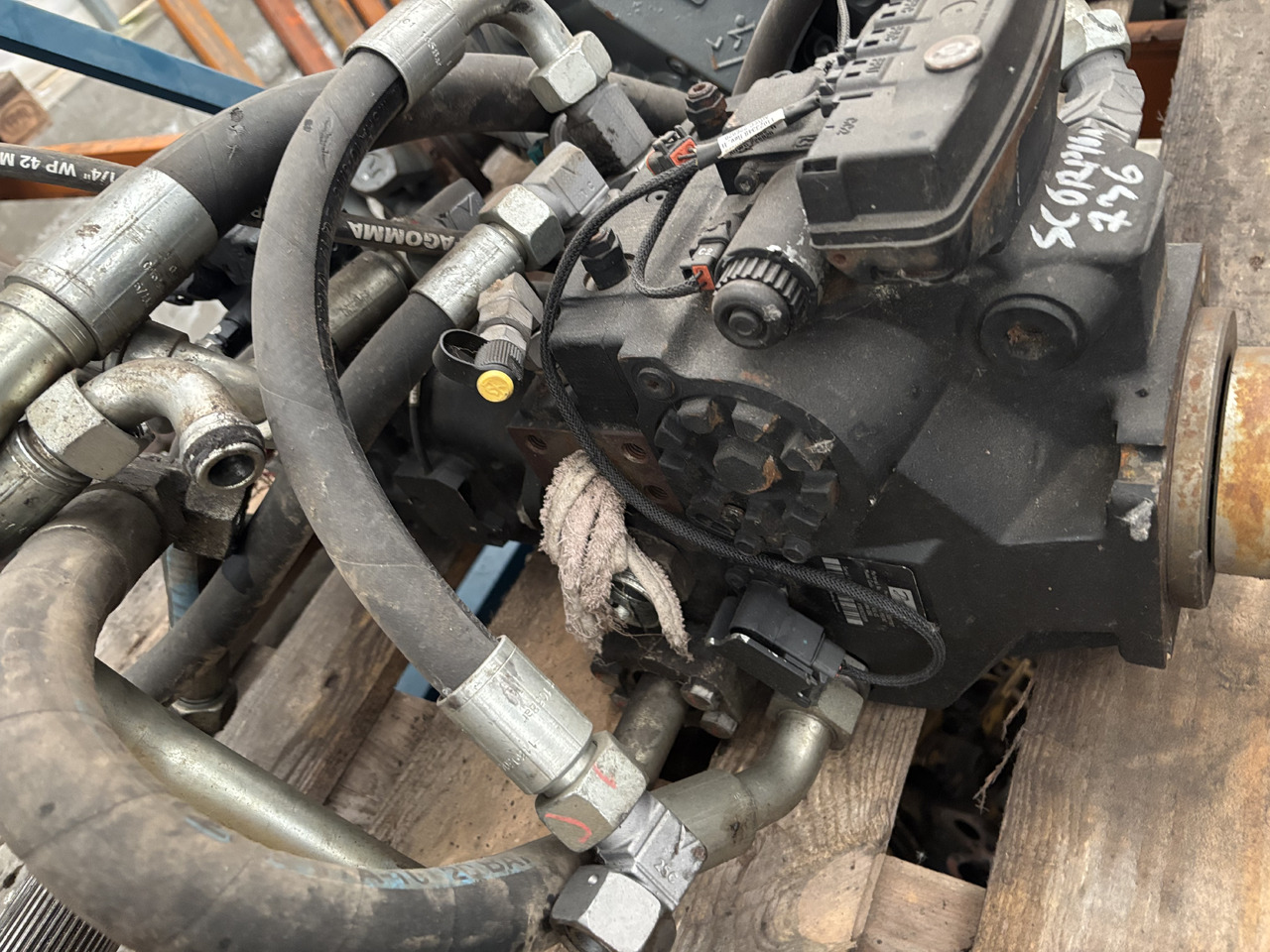 Claas Scorpion 736 Pompa Hydrauliczna - Pompa hidraulike për Makineri bujqësore: foto 4 Claas Scorpion 736 Pompa Hydrauliczna - Pompa hidraulike për Makineri bujqësore: foto 4