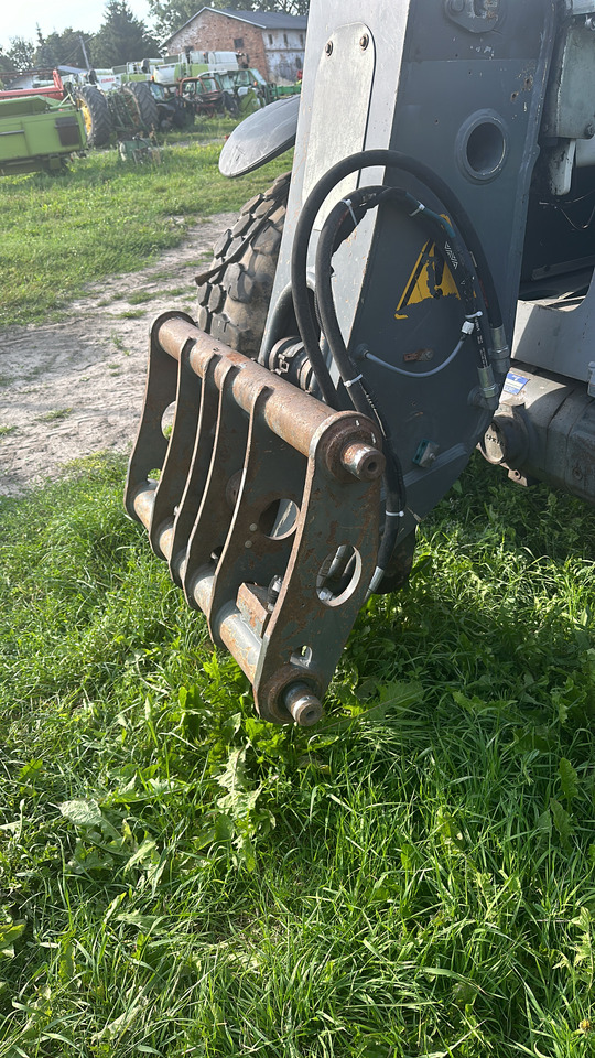 Claas Scorpion Karetka adapter nośnik narzędzi - Bashkues i shpejtë për Makineri bujqësore: foto 3 Claas Scorpion Karetka adapter nośnik narzędzi - Bashkues i shpejtë për Makineri bujqësore: foto 3