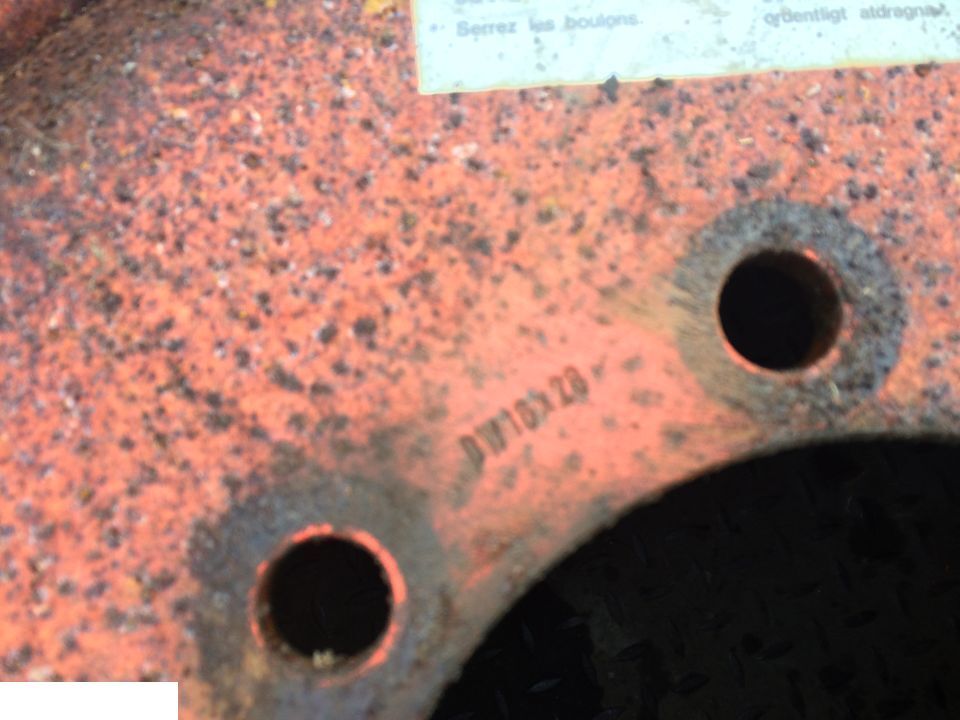 Felga Claas Dominator 16x28 OPONA GOODYEAR GRATIS! - Rrota për Makineri bujqësore: foto 2 Felga Claas Dominator 16x28 OPONA GOODYEAR GRATIS! - Rrota për Makineri bujqësore: foto 2