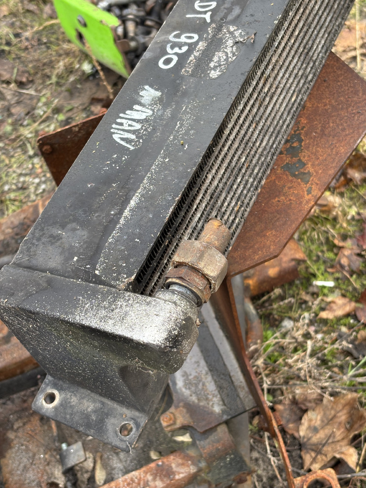 Fendt 930 Chłodnica CZĘŚCI - Radiatori për Makineri bujqësore: foto 3 Fendt 930 Chłodnica CZĘŚCI - Radiatori për Makineri bujqësore: foto 3