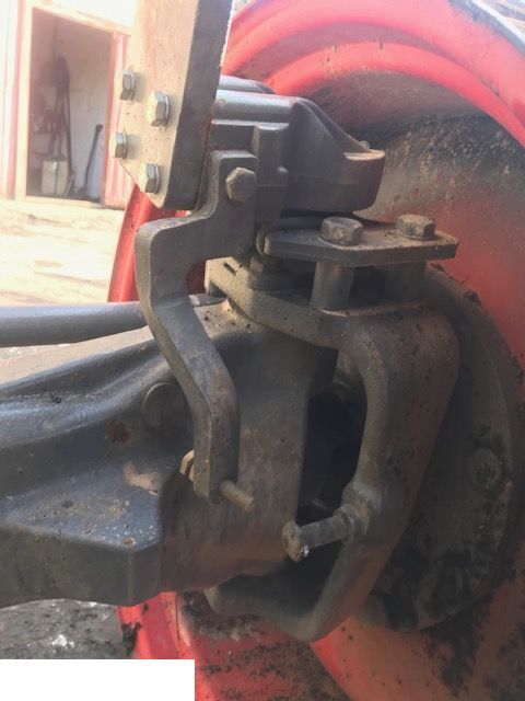 Fendt - Most Przedni TYP: x 711 - Zwrotnica Zwolnica - Krah moco për Makineri bujqësore: foto 1 Fendt - Most Przedni TYP: x 711 - Zwrotnica Zwolnica - Krah moco për Makineri bujqësore: foto 1