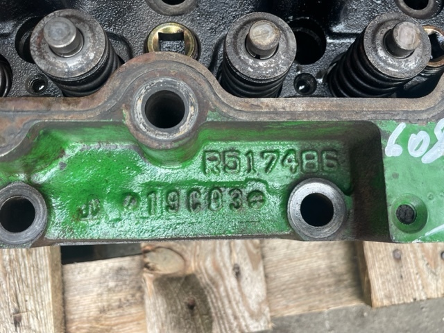 Głowica Cylindrów John Deere RG6081 , R517486 - Koka e cilindrit për Makineri bujqësore: foto 2 Głowica Cylindrów John Deere RG6081 , R517486 - Koka e cilindrit për Makineri bujqësore: foto 2