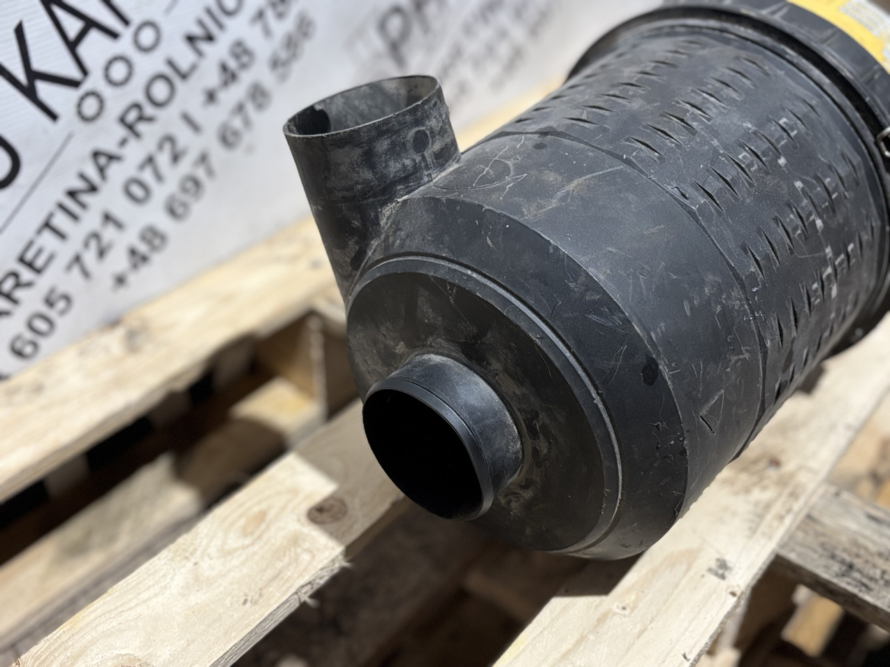 JCB 332/E3413 Filtr Powietrza Obudowa Filtra Powietrza - Filtri i ajrit për Makineri ndërtimi: foto 2 JCB 332/E3413 Filtr Powietrza Obudowa Filtra Powietrza - Filtri i ajrit për Makineri ndërtimi: foto 2