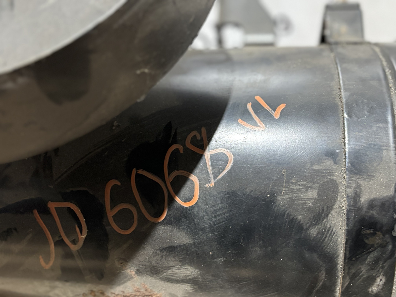 John Deere 6068 VL Donaldson G100284 Filtr Powietrza - Filtri i ajrit për Makineri bujqësore: foto 3 John Deere 6068 VL Donaldson G100284 Filtr Powietrza - Filtri i ajrit për Makineri bujqësore: foto 3