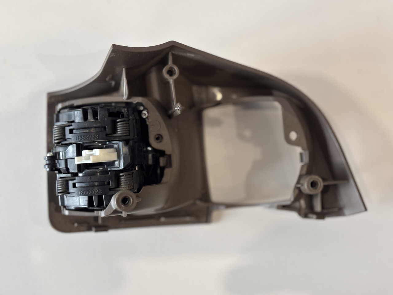 John Deere 6R 6xxx Przycisk Sterownik Kontroler Podnośnika SCV RE588398 - Sistemi elektrik për Makineri bujqësore: foto 4 John Deere 6R 6xxx Przycisk Sterownik Kontroler Podnośnika SCV RE588398 - Sistemi elektrik për Makineri bujqësore: foto 4