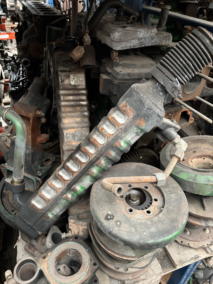 John Deere 7230 7280 8260 8310 9370 670 Silnik Blok Koło Zamachowe CZĘŚCI RE538143 R537181 - Volanti për Makineri bujqësore: foto 1 John Deere 7230 7280 8260 8310 9370 670 Silnik Blok Koło Zamachowe CZĘŚCI RE538143 R537181 - Volanti për Makineri bujqësore: foto 1