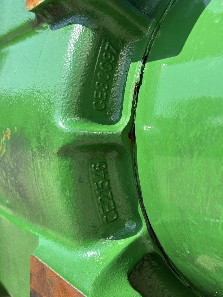 John Deere 8200 8400 8600 9500 9800 Skrzynia biegów kompletna - Kutia e marsheve për Makineri bujqësore: foto 4 John Deere 8200 8400 8600 9500 9800 Skrzynia biegów kompletna - Kutia e marsheve për Makineri bujqësore: foto 4