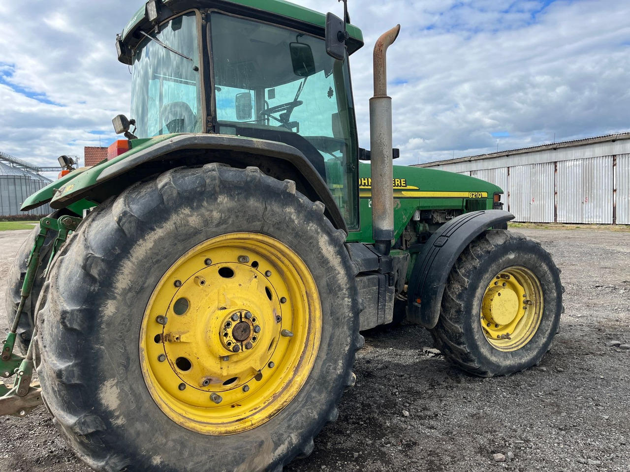 John Deere 8210 - części - kabina most zwolnica skrzynia - Transmisioni përfundimtar për Makineri bujqësore: foto 4 John Deere 8210 - części - kabina most zwolnica skrzynia - Transmisioni përfundimtar për Makineri bujqësore: foto 4