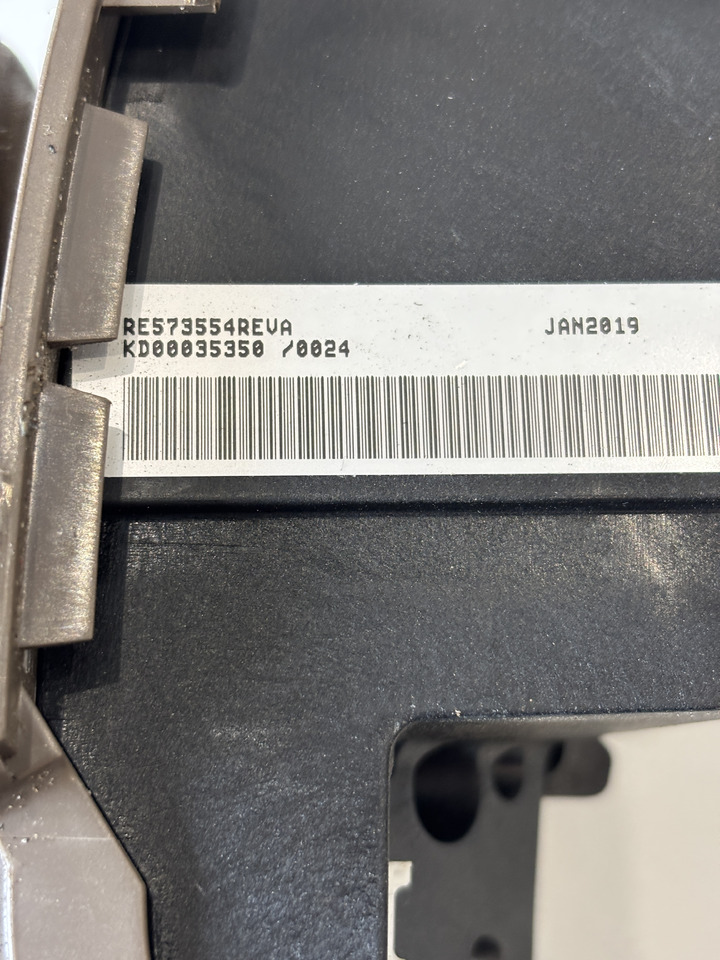 John Deere seria 6000 7000 8000 R - joystick 5-funkcyjny CommandARM RE573554 - Leva e marsheve për Makineri bujqësore: foto 4 John Deere seria 6000 7000 8000 R - joystick 5-funkcyjny CommandARM RE573554 - Leva e marsheve për Makineri bujqësore: foto 4