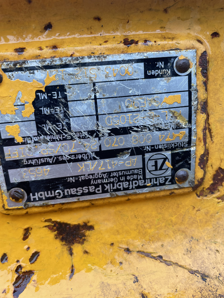 Liebherr 541 546 564 574 - oś napędowa most ZF AP-417/LK 4474008070 - Bosht dhe pjesë këmbimi për Makineri ndërtimi: foto 5 Liebherr 541 546 564 574 - oś napędowa most ZF AP-417/LK 4474008070 - Bosht dhe pjesë këmbimi për Makineri ndërtimi: foto 5