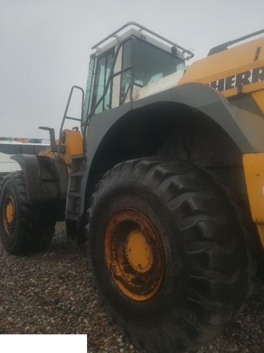 Liebherr L564 - MOST PRZEDNI ~ CZĘŚCI - Aksi i përparmë për Makineri ndërtimi: foto 1 Liebherr L564 - MOST PRZEDNI ~ CZĘŚCI - Aksi i përparmë për Makineri ndërtimi: foto 1