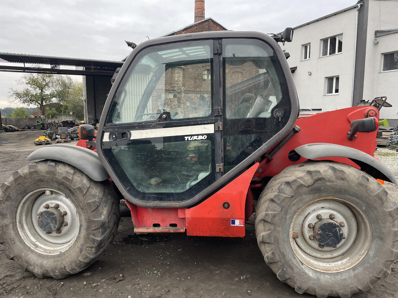 Manitou MLT 634 - błotnik błotniki stelaże - Trupi dhe të jashtme për Pajisje për trajtimin e materialeve: foto 2 Manitou MLT 634 - błotnik błotniki stelaże - Trupi dhe të jashtme për Pajisje për trajtimin e materialeve: foto 2