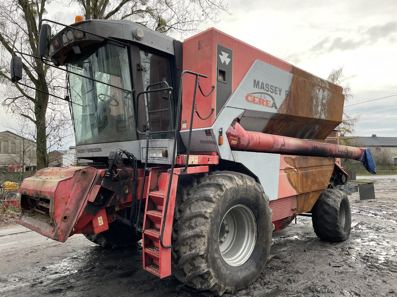 Massey Fergusson Cerea 7278 - silnik Sisu 645 DSBAEL blok silnika V836855381 - Blloku i cilindrit për Makineri bujqësore: foto 1 Massey Fergusson Cerea 7278 - silnik Sisu 645 DSBAEL blok silnika V836855381 - Blloku i cilindrit për Makineri bujqësore: foto 1