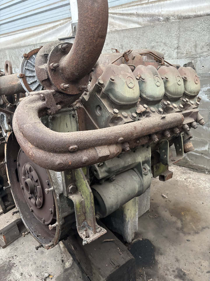 Mercedes OM422A OM 422A 422.901 Silnik Słupek Blok Koło Zamachowe Wał Korbowy Miska CZĘŚCI - Volanti për Makineri bujqësore: foto 5 Mercedes OM422A OM 422A 422.901 Silnik Słupek Blok Koło Zamachowe Wał Korbowy Miska CZĘŚCI - Volanti për Makineri bujqësore: foto 5