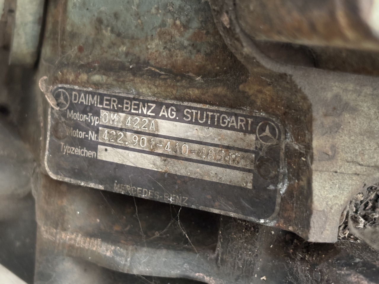 Mercedes OM422A OM 422A 422.901 Silnik Słupek Blok Koło Zamachowe Wał Korbowy Miska CZĘŚCI - Volanti për Makineri bujqësore: foto 2 Mercedes OM422A OM 422A 422.901 Silnik Słupek Blok Koło Zamachowe Wał Korbowy Miska CZĘŚCI - Volanti për Makineri bujqësore: foto 2