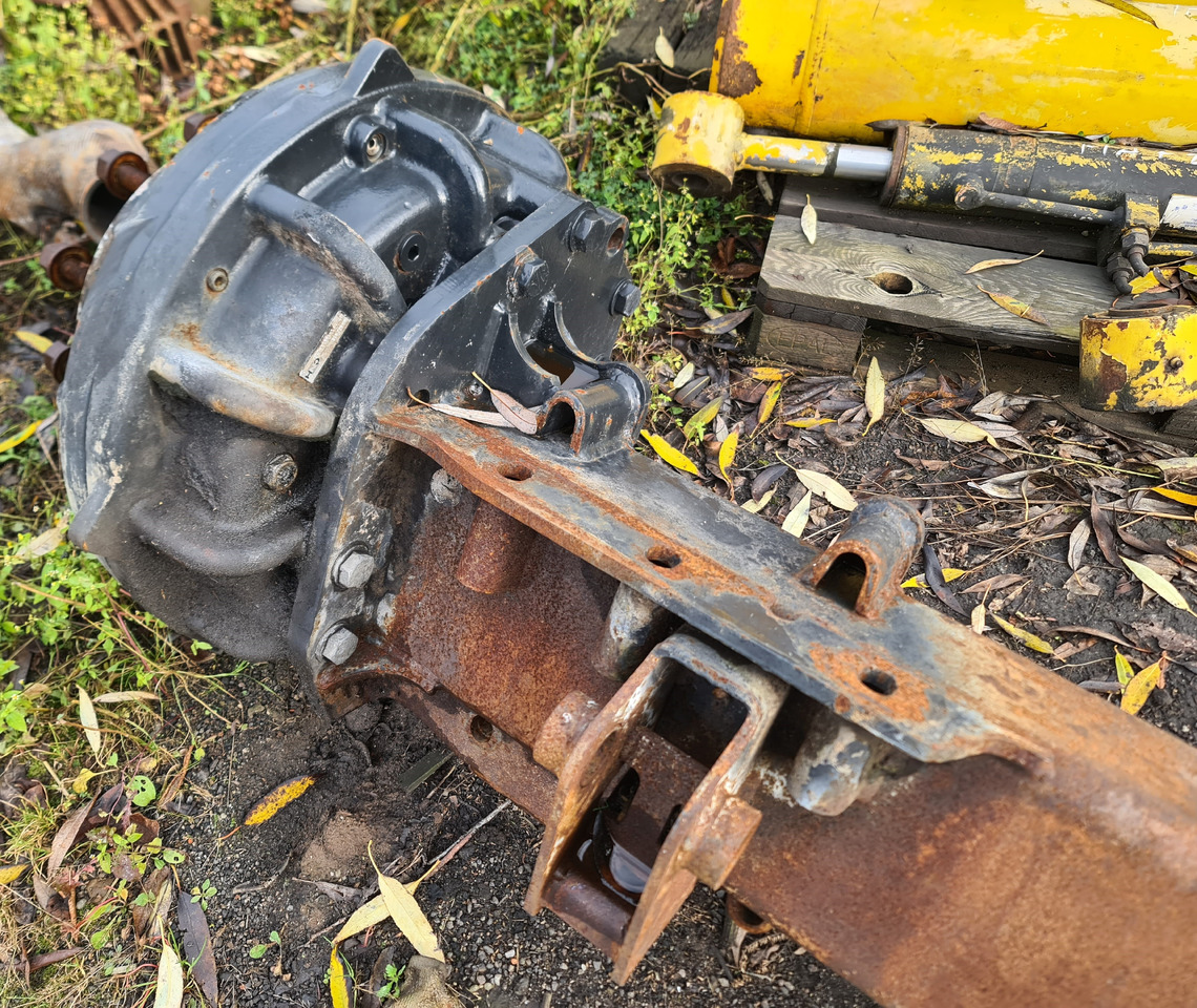 New Holland CR9.90 CX8.90 CR CX Most Zwolnica Układ Napędowy Oś Ukad Planetarny CZĘŚCI - Transmisioni përfundimtar për Makineri bujqësore: foto 3 New Holland CR9.90 CX8.90 CR CX Most Zwolnica Układ Napędowy Oś Ukad Planetarny CZĘŚCI - Transmisioni përfundimtar për Makineri bujqësore: foto 3