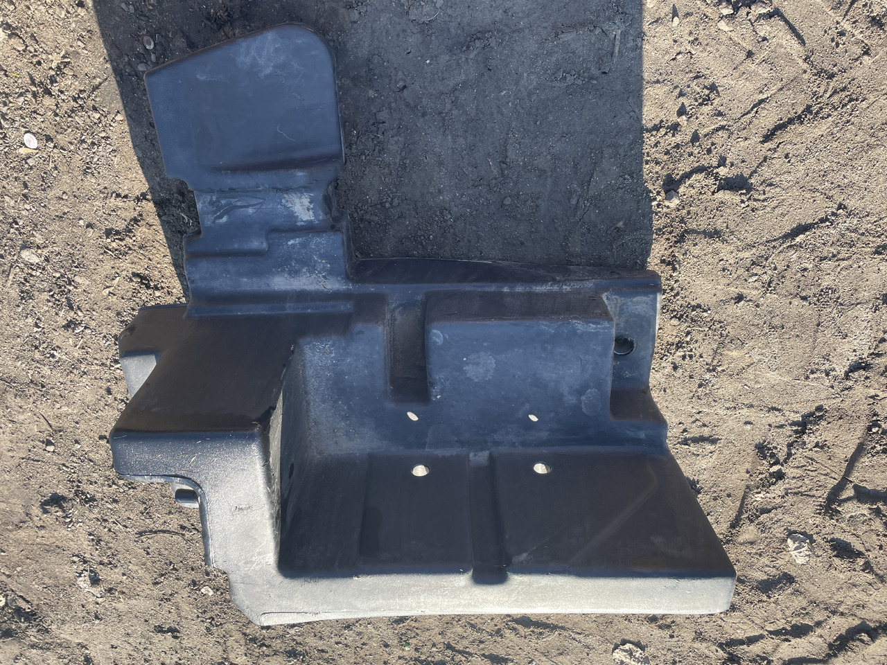 New Holland T7 - zbiornik paliwa 84601120 - Sistemi i karburantit për Makineri bujqësore: foto 1 New Holland T7 - zbiornik paliwa 84601120 - Sistemi i karburantit për Makineri bujqësore: foto 1