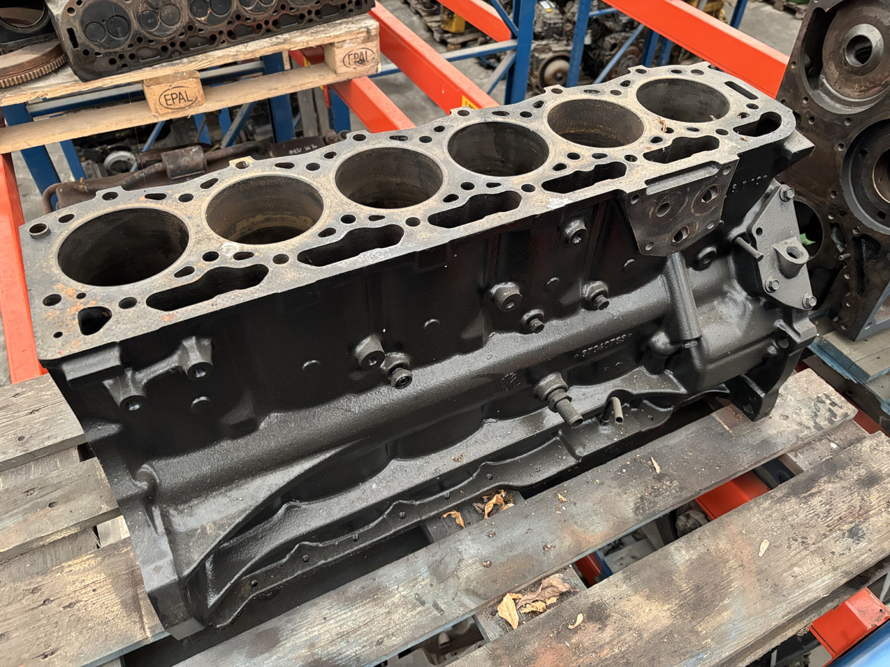 New Holland TM 120, 130, 140, 150, 160, 170, 17 Blok silnika 87840788 - Blloku i cilindrit për Makineri bujqësore: foto 1 New Holland TM 120, 130, 140, 150, 160, 170, 17 Blok silnika 87840788 - Blloku i cilindrit për Makineri bujqësore: foto 1