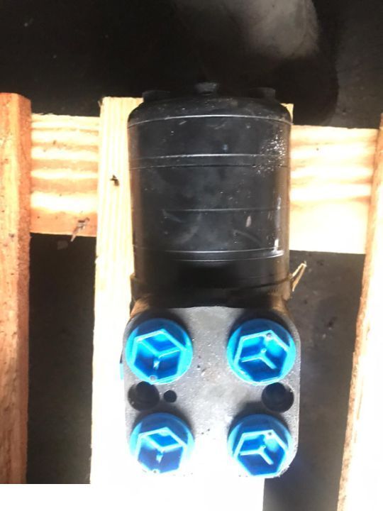 Orbitrol Danfoss Ospc Ls - Sistemi i drejtimit për Makineri bujqësore: foto 1 Orbitrol Danfoss Ospc Ls - Sistemi i drejtimit për Makineri bujqësore: foto 1