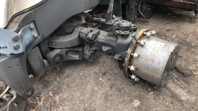 Oś 4293140M94 | Oś 770 /618 Massey Ferguson 8650 - 8690 ~ Oś Napędowa Przednia Wkład Mostu Wachacze - Aksi i përparmë për Makineri bujqësore: foto 2 Oś 4293140M94 | Oś 770 /618 Massey Ferguson 8650 - 8690 ~ Oś Napędowa Przednia Wkład Mostu Wachacze - Aksi i përparmë për Makineri bujqësore: foto 2