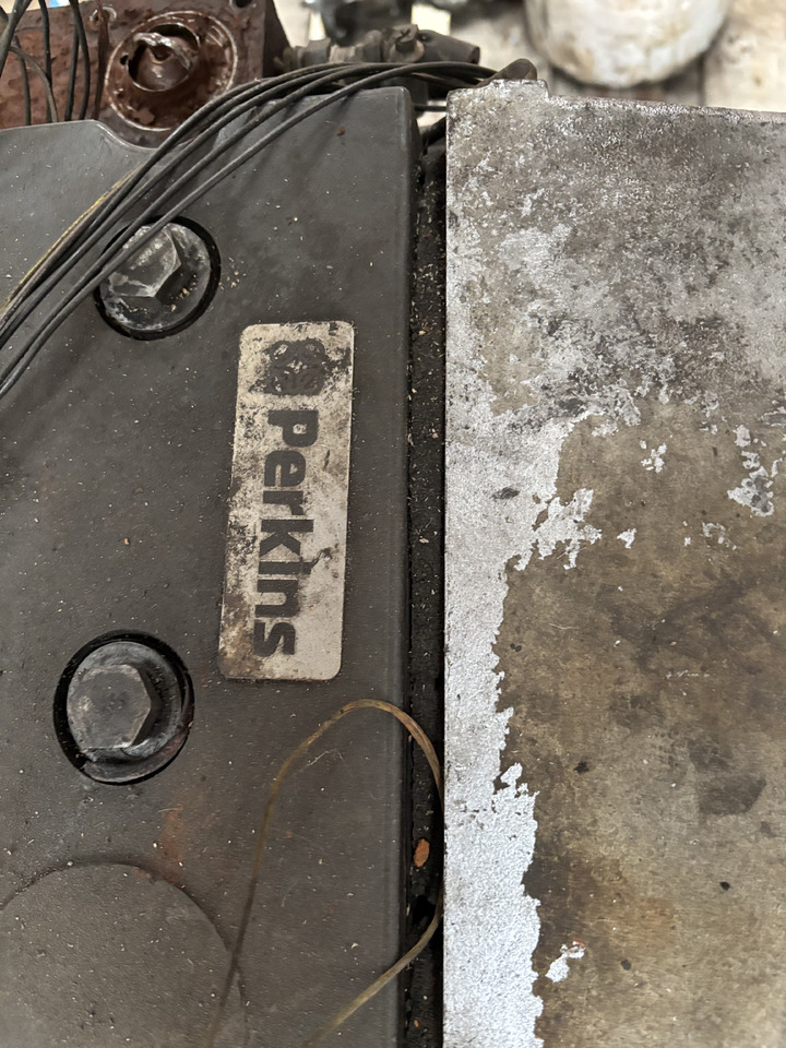 Perkins 1727/2200 Silnik Blok Pokrywa Koło Zamachowe Wał Miska CZĘŚCI - Volanti për Makineri bujqësore: foto 4 Perkins 1727/2200 Silnik Blok Pokrywa Koło Zamachowe Wał Miska CZĘŚCI - Volanti për Makineri bujqësore: foto 4