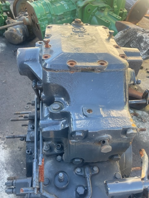 Same explorer podnośnik tylny obudowa części 001083905 - Pjesë këmbimi për Traktor: foto 2 Same explorer podnośnik tylny obudowa części 001083905 - Pjesë këmbimi për Traktor: foto 2