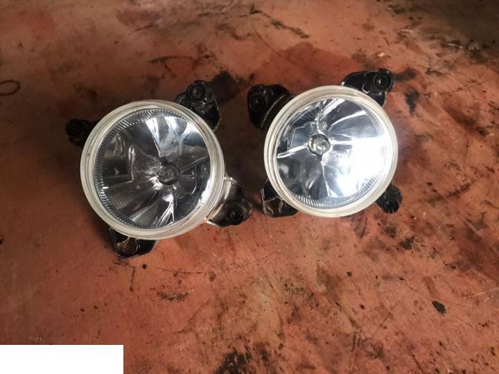 Reflektory claas axion arion GE 12V 85w dot h9 F1 26M - Fenerët për Makineri bujqësore: foto 1 Reflektory claas axion arion GE 12V 85w dot h9 F1 26M - Fenerët për Makineri bujqësore: foto 1