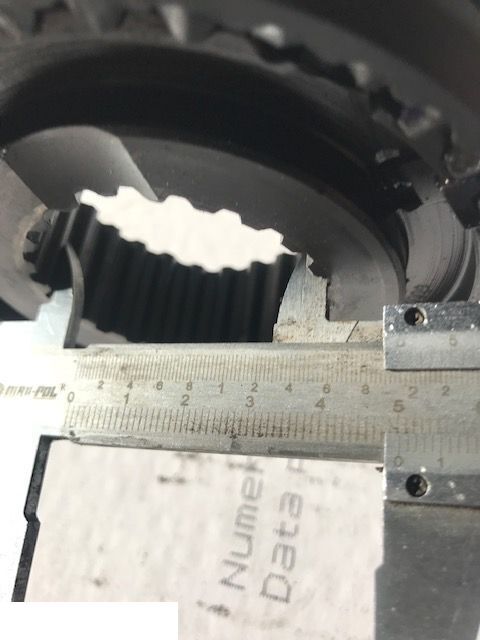 Valtra 800 - Synchronizatory - Kutia e marsheve dhe pjesë këmbimi për Makineri bujqësore: foto 2 Valtra 800 - Synchronizatory - Kutia e marsheve dhe pjesë këmbimi për Makineri bujqësore: foto 2