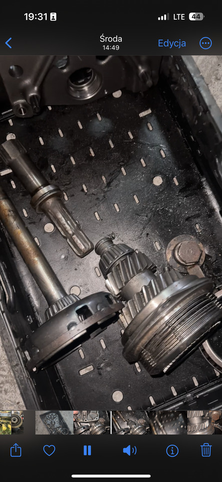 Valtra T131 - T191 Wom tylni części - Transmisioni për Traktor: foto 3 Valtra T131 - T191 Wom tylni części - Transmisioni për Traktor: foto 3