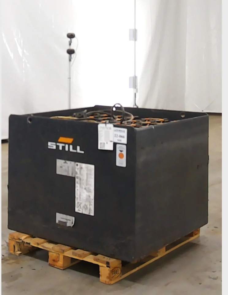 Hawker Battery 80V 840Ah - Bateria për Pajisje për trajtimin e materialeve: foto 3 Hawker Battery 80V 840Ah - Bateria për Pajisje për trajtimin e materialeve: foto 3