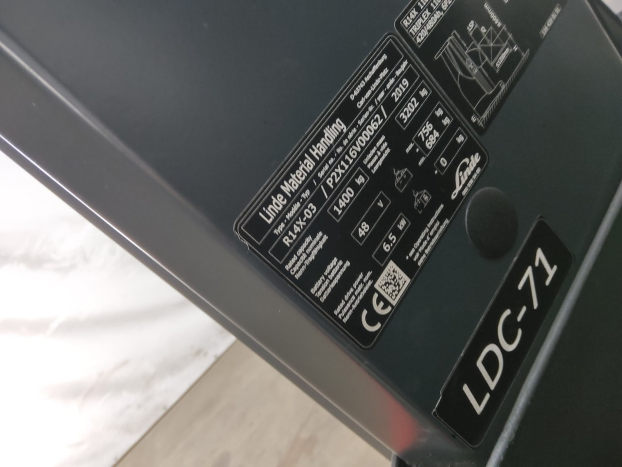 Linde R14X-03 - Pirun ritërheqës: foto 2 Linde R14X-03 - Pirun ritërheqës: foto 2