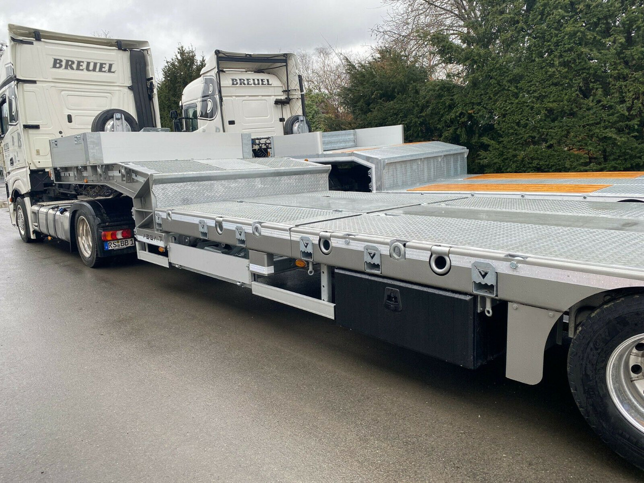 VEGA Verzinkt+LIFT+LENKACHSE+LED - Gjysmë rimorkio me plan ngarkimi të ulët: foto 4 VEGA Verzinkt+LIFT+LENKACHSE+LED - Gjysmë rimorkio me plan ngarkimi të ulët: foto 4