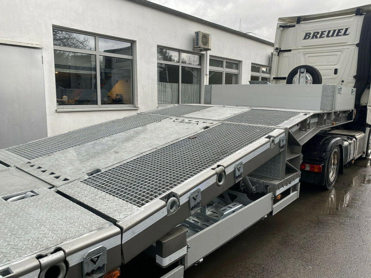 VEGA Verzinkt+LIFT+LENKACHSE+LED - Gjysmë rimorkio me plan ngarkimi të ulët: foto 3 VEGA Verzinkt+LIFT+LENKACHSE+LED - Gjysmë rimorkio me plan ngarkimi të ulët: foto 3