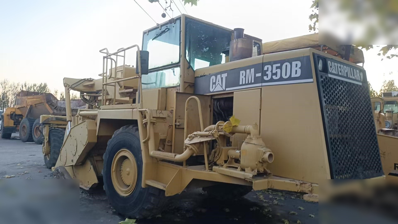 1998 CATERPILLAR RM-350B - Stabilizues dheu: foto 1 1998 CATERPILLAR RM-350B - Stabilizues dheu: foto 1