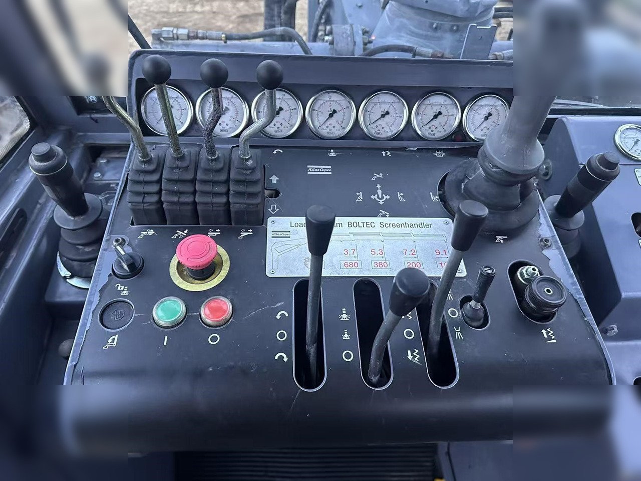 2008 ATLAS COPCO BOLTEC LC - Makineri e drejtuar për hapjen e rrugëve: foto 5 2008 ATLAS COPCO BOLTEC LC - Makineri e drejtuar për hapjen e rrugëve: foto 5