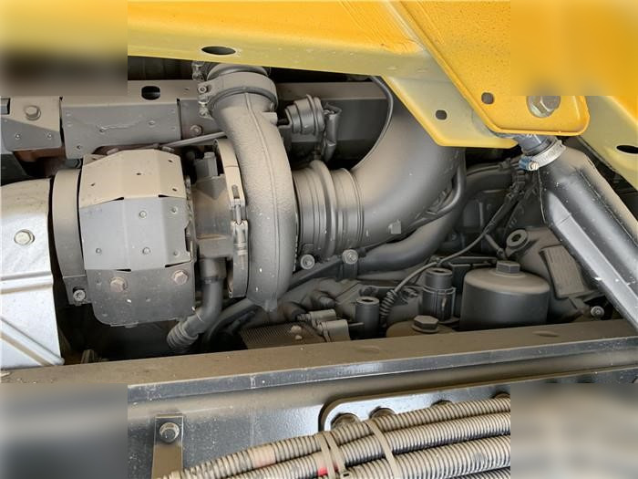 Kamion vetëshkarkues i ri 2014 GINAF HD5380T: foto 17 Kamion vetëshkarkues i ri 2014 GINAF HD5380T: foto 17