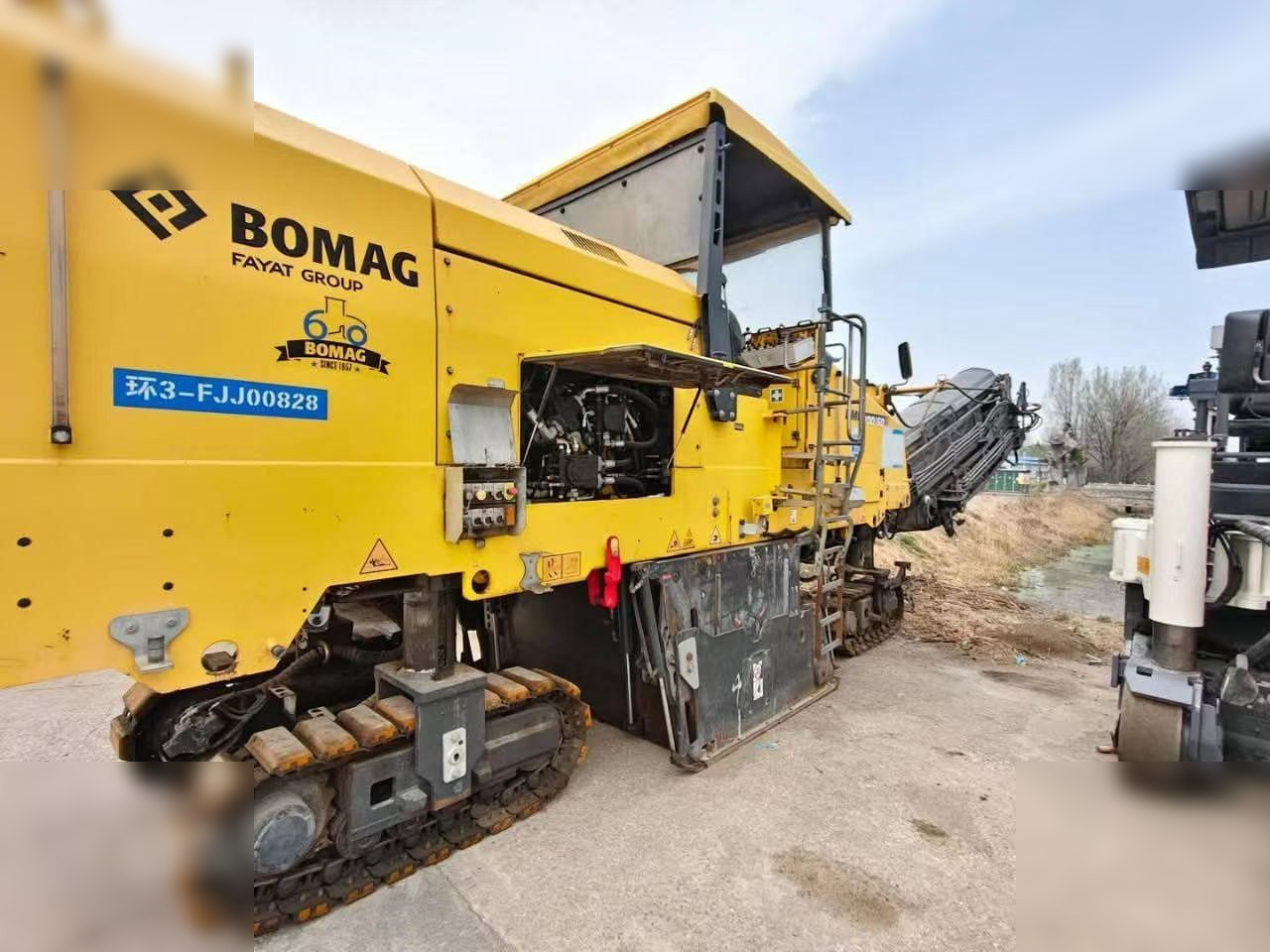 2017 BOMAG BM2000/60-2 - Frezë asfalti: foto 5 2017 BOMAG BM2000/60-2 - Frezë asfalti: foto 5