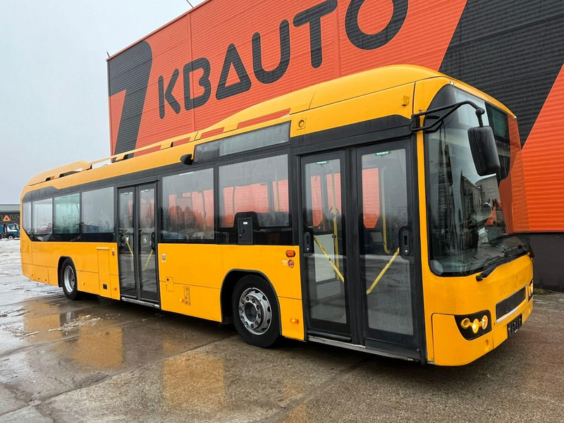 Volvo BRLH 7700 HYBRID 4x2 FOR PARTS ONLY! / EURO EEV / AC / AUXILIARY HEATING - Autobus: foto 1 Volvo BRLH 7700 HYBRID 4x2 FOR PARTS ONLY! / EURO EEV / AC / AUXILIARY HEATING - Autobus: foto 1