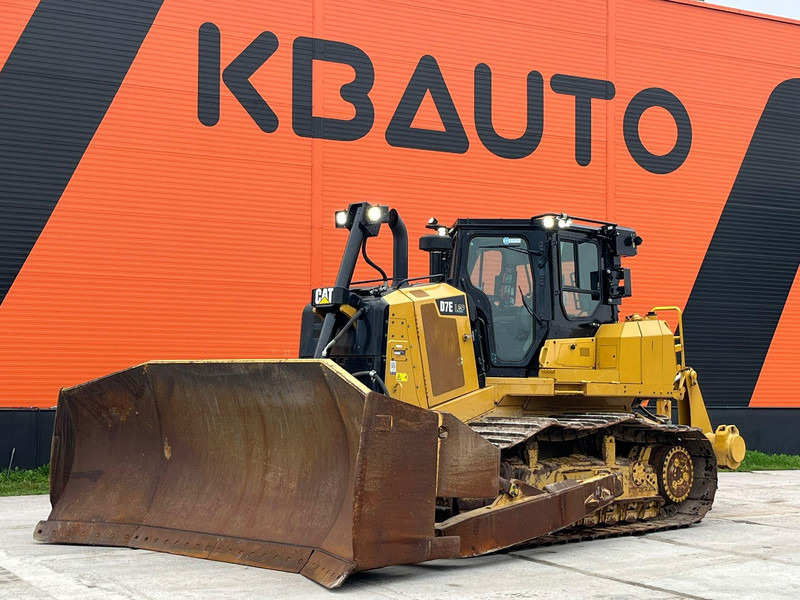 Caterpillar D7E LGP RIPPER / AC - Buldozer: foto 1 Caterpillar D7E LGP RIPPER / AC - Buldozer: foto 1