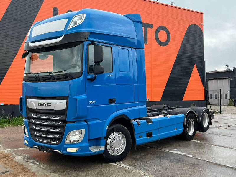 DAF XF 530 CHASSI L=5750 - Kamion kabinë-shasi: foto 1 DAF XF 530 CHASSI L=5750 - Kamion kabinë-shasi: foto 1