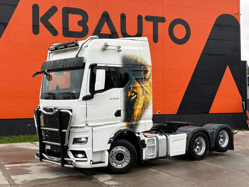 MAN TGX 28.580 6x2 TWIN BED GX CAB / INTARDER / DOUBLE BOGIE - Gjysmë-kamion: foto 1 MAN TGX 28.580 6x2 TWIN BED GX CAB / INTARDER / DOUBLE BOGIE - Gjysmë-kamion: foto 1