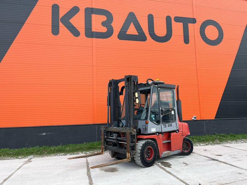 Kalmar DCE 50-6 HM - Pirun më naftë: foto 2 Kalmar DCE 50-6 HM - Pirun më naftë: foto 2