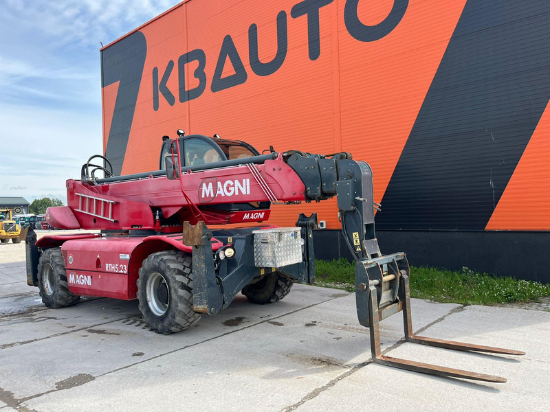 MAGNI RTH 5.23 FORKS / BUCKET / BASKET / WINCH / BOOM - Ekskavator teleskopik: foto 4 MAGNI RTH 5.23 FORKS / BUCKET / BASKET / WINCH / BOOM - Ekskavator teleskopik: foto 4