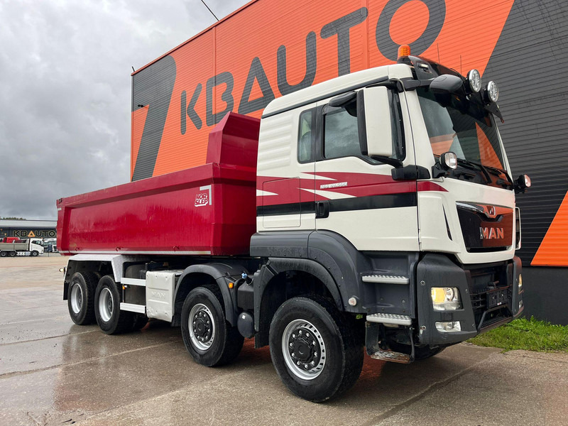MAN TGS 41.500 8x8 RETARDER / BOX L=5880 mm - Kamion vetëshkarkues: foto 4 MAN TGS 41.500 8x8 RETARDER / BOX L=5880 mm - Kamion vetëshkarkues: foto 4