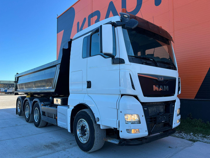 MAN TGX 35.480 8x4*4 BOX L=6105 mm - Kamion vetëshkarkues: foto 4 MAN TGX 35.480 8x4*4 BOX L=6105 mm - Kamion vetëshkarkues: foto 4