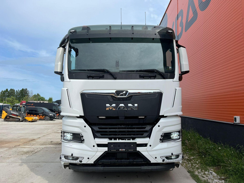 MAN TGX 35.510 8x4*4 BOX L=6127 mm - Kamion vetëshkarkues: foto 3 MAN TGX 35.510 8x4*4 BOX L=6127 mm - Kamion vetëshkarkues: foto 3